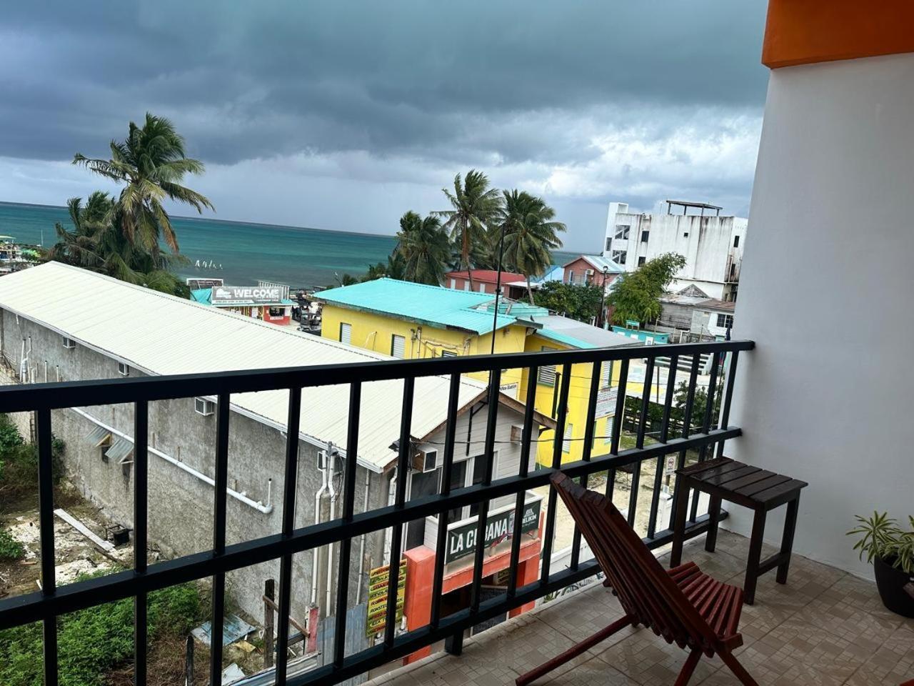 Enjoy Hotel Caye Caulker Exteriér fotografie